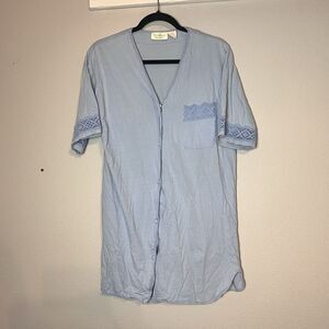 Vintage Victoria’s Secret Gold Label Button Up Nightgown Sleep Shirt Blue Small